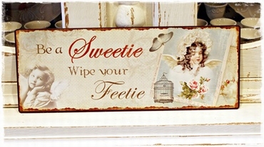 Be a sweetie, wipe your feetie.