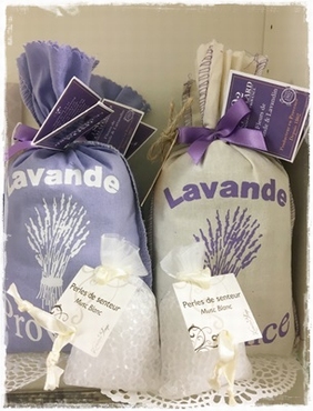 Grote buidel lavendel in creme of lilakleur