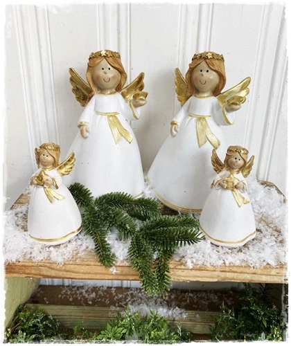 Prachtige mooie engel/engeltje (kleinste uit deze serie) kleur wit met goud 11 cm. x 7 cm., ster in beide handjes