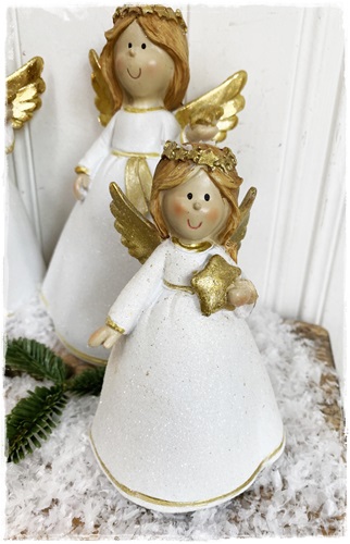 SALE! Prachtige mooie engel (middelmaat uit deze serie) kleur wit met goud 14 cm. x 9 cm., ster in linkerhandje