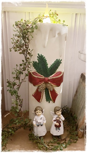 XXXL Kerstkaars met LED-verlichting 18,5×55 cm met prachtige strik. Wit Kunststof