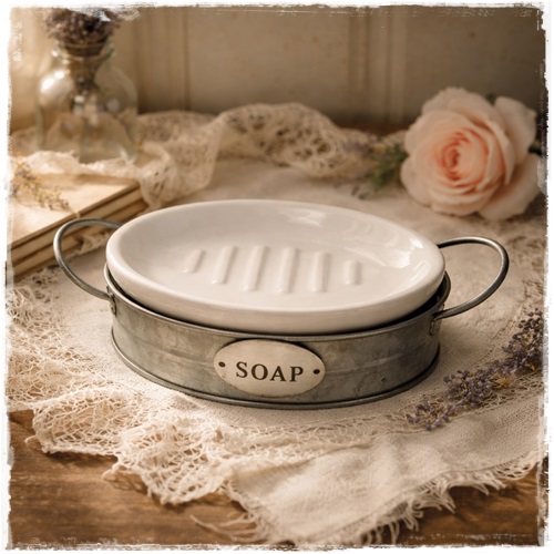 Brocante zeepbak van zink (soap) met zeepschaal van keramiek afm. 16 x 11 x 6 cm