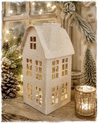 Decoratiehuis metaal met een korrelig laagje , afm. 14 x 14 x 26 cm.